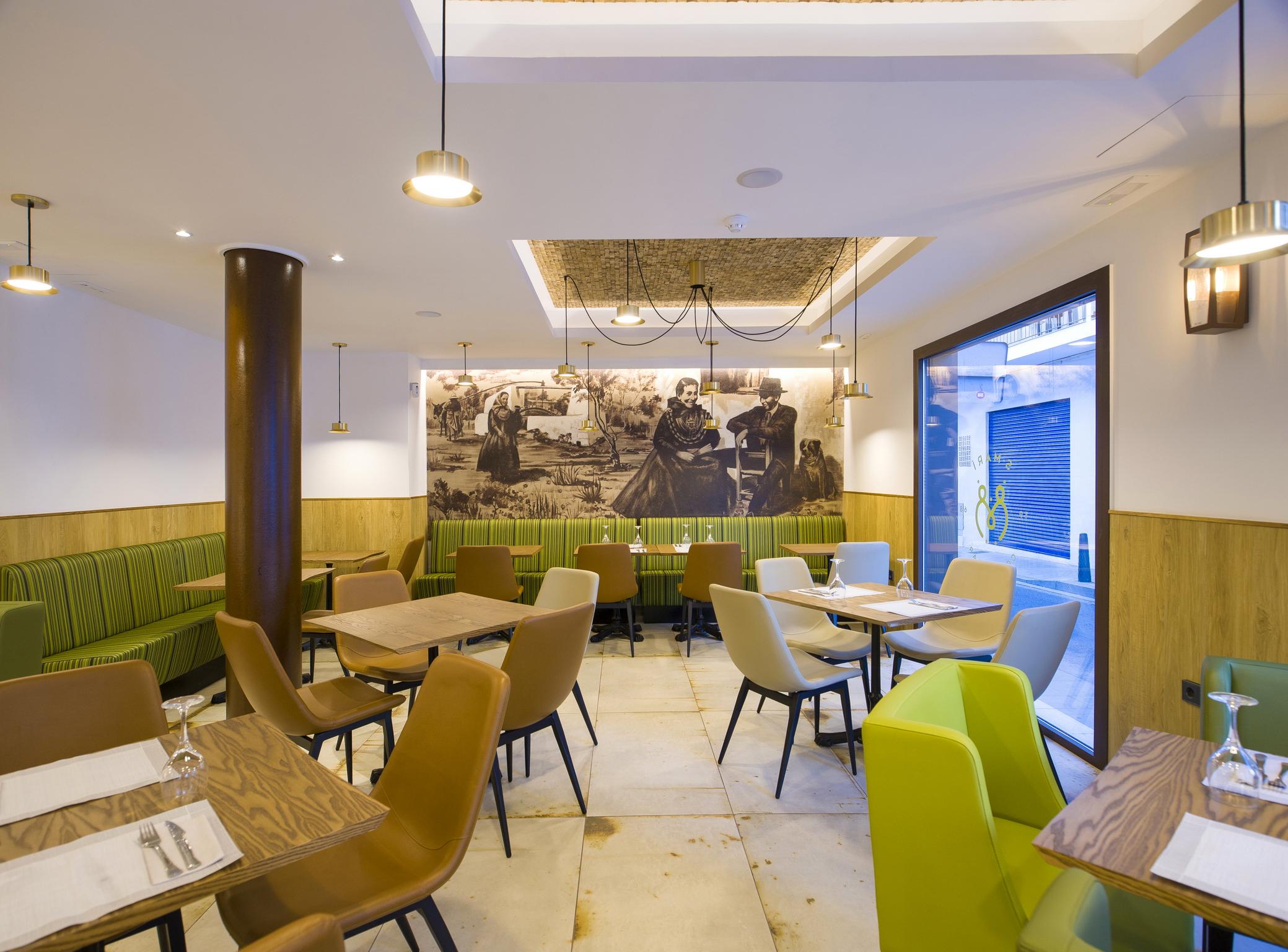 Hostal Mari Sant Antoni de Portmany Екстериор снимка