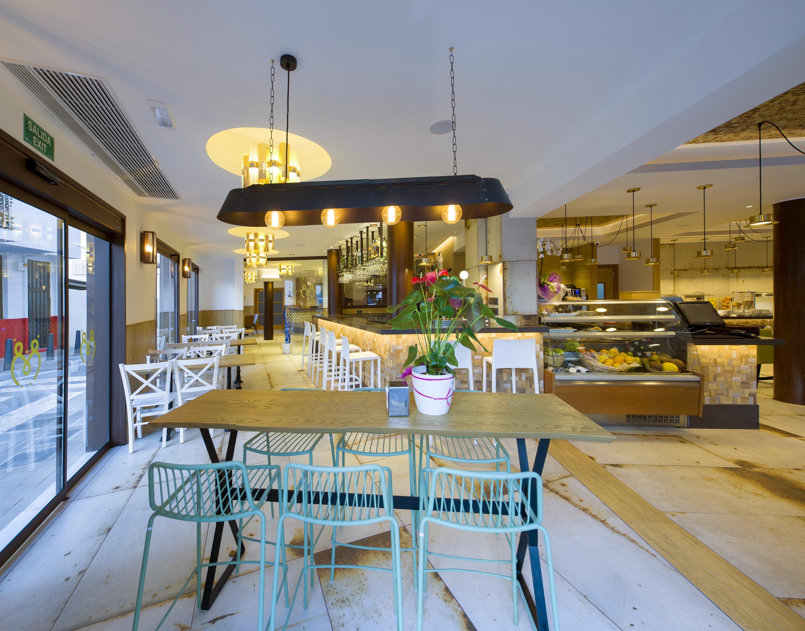 Hostal Mari Sant Antoni de Portmany Екстериор снимка
