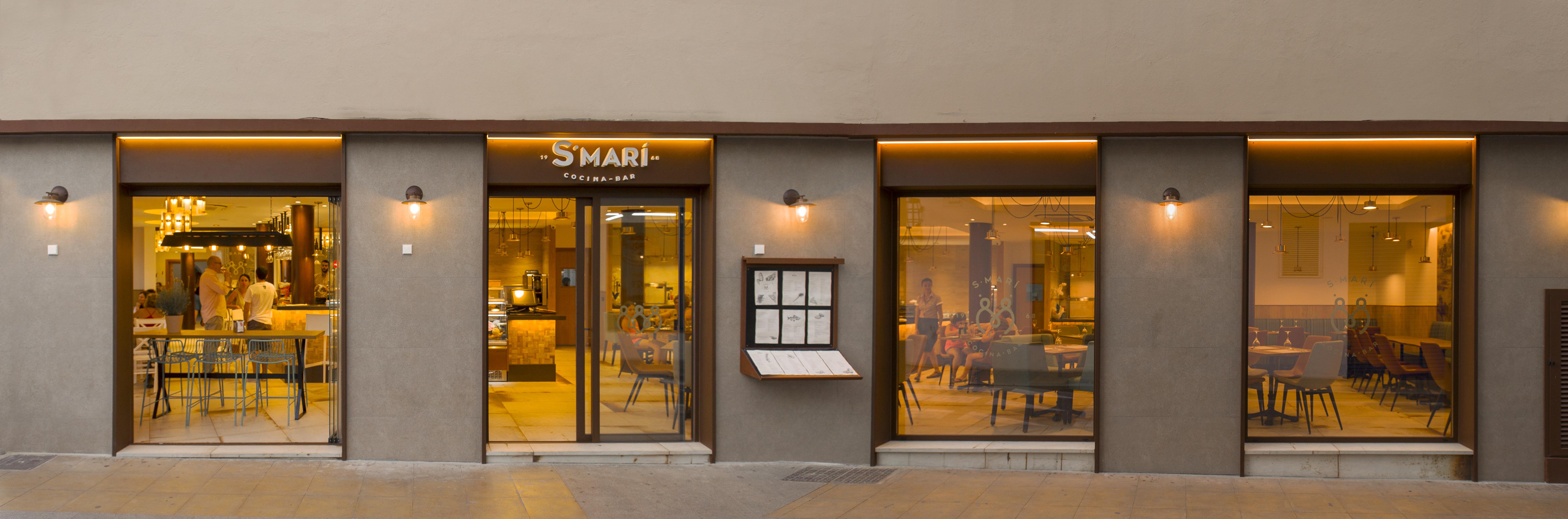Hostal Mari Sant Antoni de Portmany Екстериор снимка